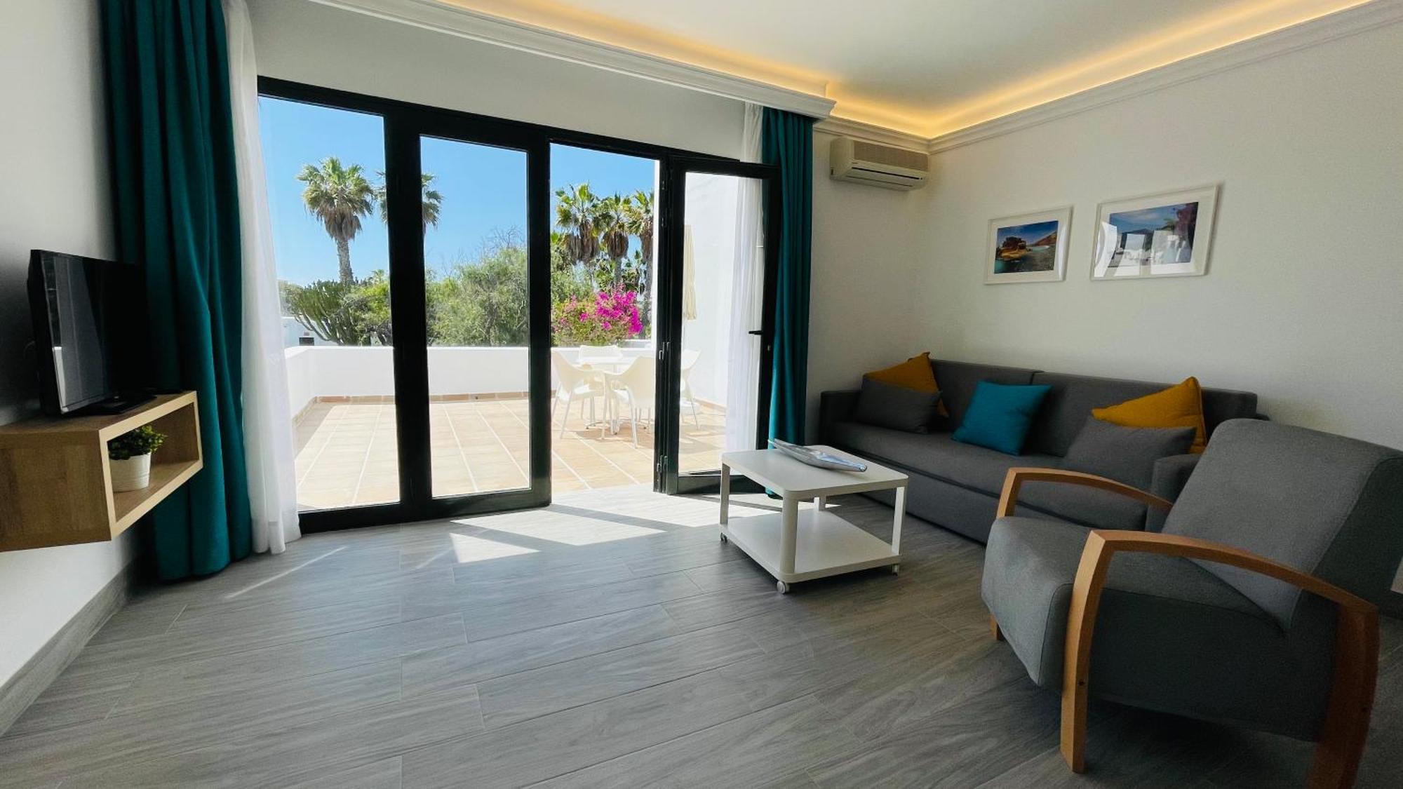 Palmeras Garden Playa Blanca  Room photo